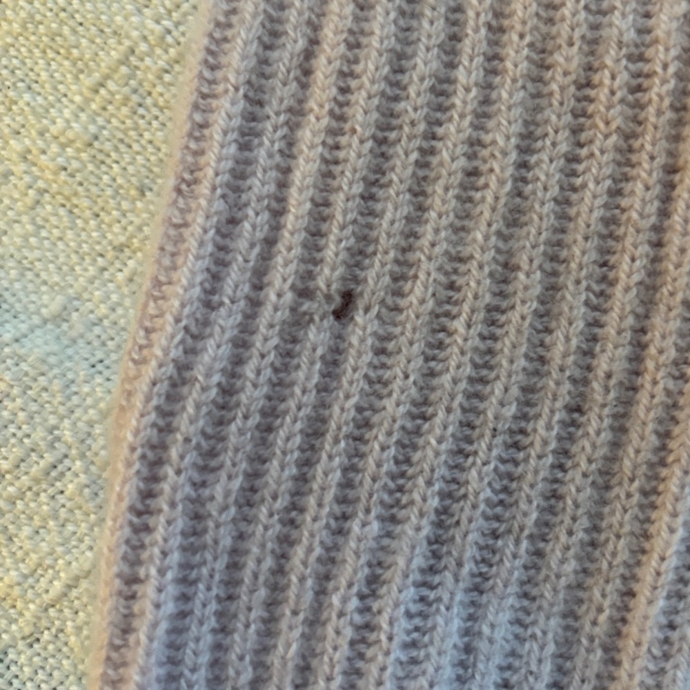 Everlane 100% Cashmere Ribbed Cocoon Crew Neck Sweater in Lilac - Medium - Picture 4 of 8